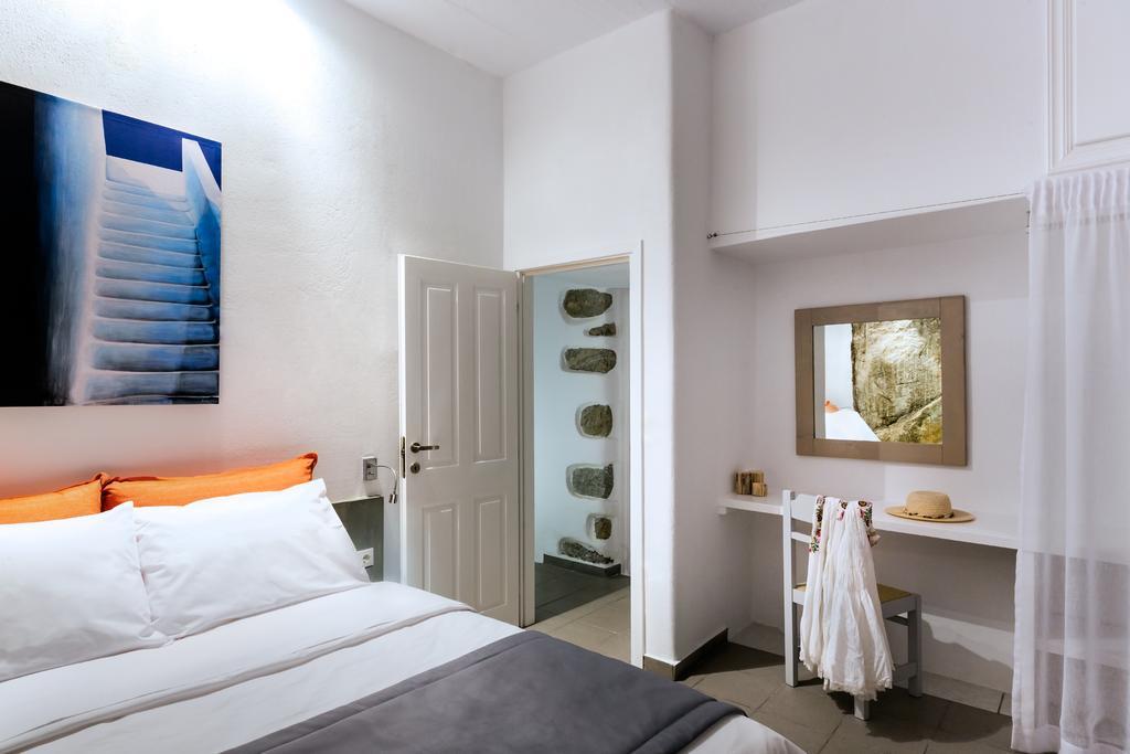 Bay Bees Sea View Suites & Homes Platys Gialos  Quarto foto