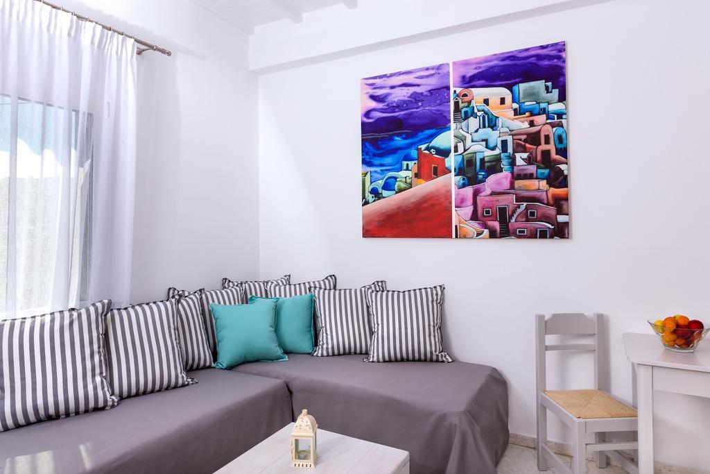 Bay Bees Sea View Suites & Homes Platys Gialos  Quarto foto